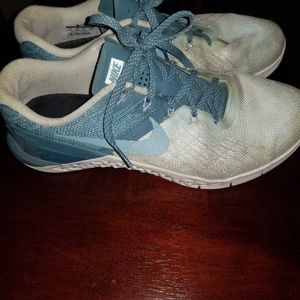 Used Nike Metcons 3